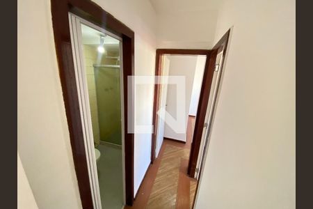 Corredor de apartamento para alugar com 2 quartos, 50m² em Engenho de Dentro, Rio de Janeiro