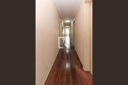 Apartamento à venda com 193m², 4 quartos e 2 vagasCorredor