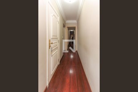 Apartamento à venda com 193m², 4 quartos e 2 vagasCorredor