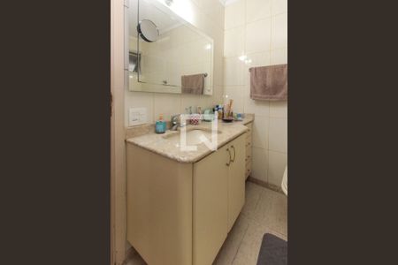 Apartamento à venda com 193m², 4 quartos e 2 vagasBanheiro