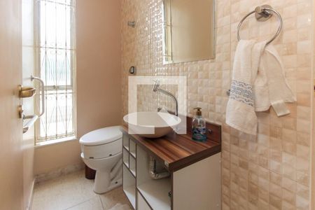 Apartamento à venda com 193m², 4 quartos e 2 vagasLavabo