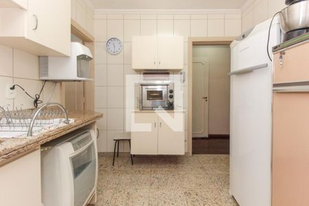 Apartamento à venda com 193m², 4 quartos e 2 vagasCozinha