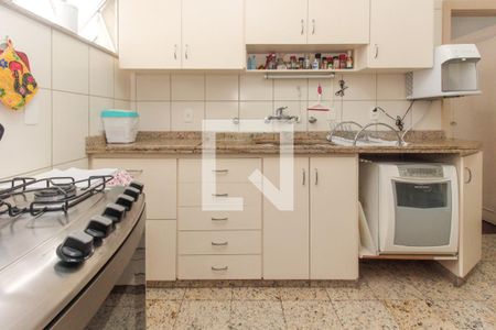 Apartamento à venda com 193m², 4 quartos e 2 vagasCozinha