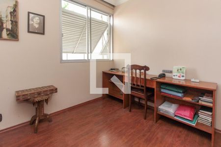 Apartamento à venda com 193m², 4 quartos e 2 vagasQuarto 1