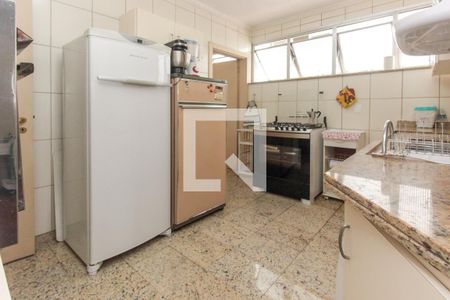 Apartamento à venda com 193m², 4 quartos e 2 vagasCozinha