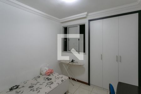 Quarto 1 de apartamento para alugar com 2 quartos, 65m² em Buritis, Belo Horizonte