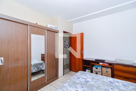 Apartamento à venda com 3 quartos, 180m² em Planalto, Belo Horizonte