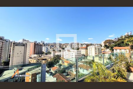 Apartamento à venda com 4 quartos, 255m² em Coração de Jesus, Belo Horizonte