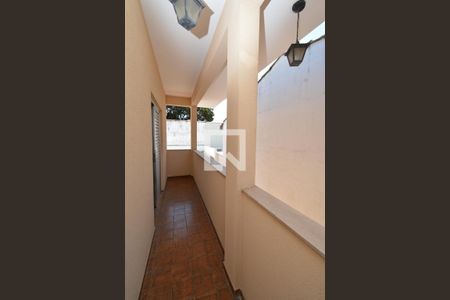 Casa à venda com 291m², 4 quartos e 4 vagas Casa à venda com 291m², 4 quartos e 4 vagasSacada Suíte 1