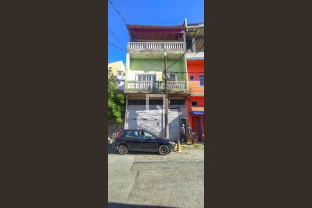 Fachada de casa para alugar com 2 quartos, 40m² em Vila Zat, São Paulo