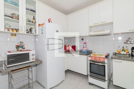 Casa à venda com 104m², 2 quartos e 4 vagas Casa à venda com 104m², 2 quartos e 4 vagasCozinha