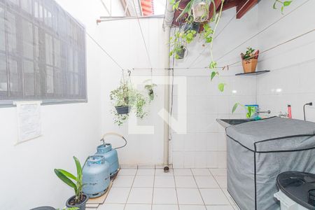 Casa à venda com 104m², 2 quartos e 4 vagas Casa à venda com 104m², 2 quartos e 4 vagasÁrea de Serviço