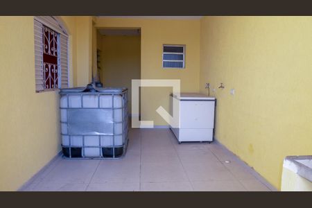 Casa à venda com 150m², 4 quartos e 2 vagas Casa à venda com 150m², 4 quartos e 2 vagasÁrea de Serviço