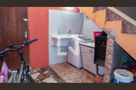 Casa à venda com 150m², 4 quartos e 2 vagas Casa à venda com 150m², 4 quartos e 2 vagasÁrea de Serviço