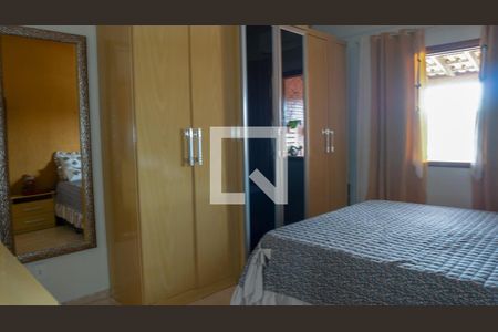 Casa à venda com 150m², 4 quartos e 2 vagas Casa à venda com 150m², 4 quartos e 2 vagasSuíte