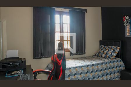 Casa à venda com 150m², 4 quartos e 2 vagas Casa à venda com 150m², 4 quartos e 2 vagasQuarto 4