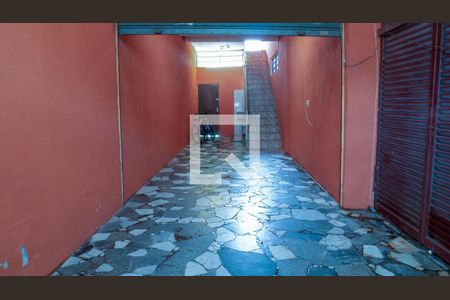 Casa à venda com 150m², 4 quartos e 2 vagas Casa à venda com 150m², 4 quartos e 2 vagasGaragem