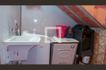 Casa à venda com 150m², 4 quartos e 2 vagas Casa à venda com 150m², 4 quartos e 2 vagasÁrea de Serviço