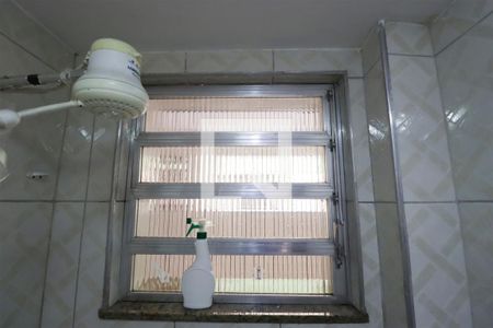 Casa de condomínio à venda com 200m², 2 quartos e 2 vagasDetalhe do banheiro social 1