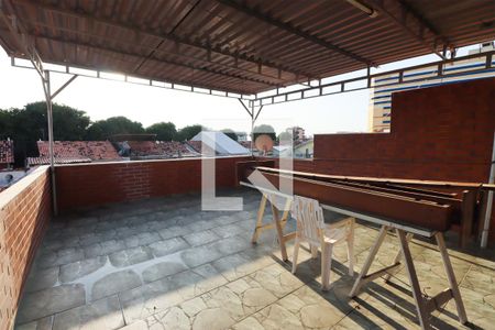 Casa de condomínio à venda com 200m², 2 quartos e 2 vagasTerraço