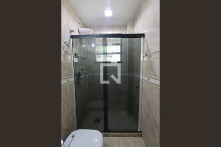 Casa de condomínio à venda com 200m², 2 quartos e 2 vagasBanheiro social 2