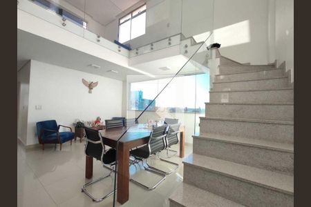 Apartamento à venda com 4 quartos, 203m² em Ouro Preto, Belo Horizonte