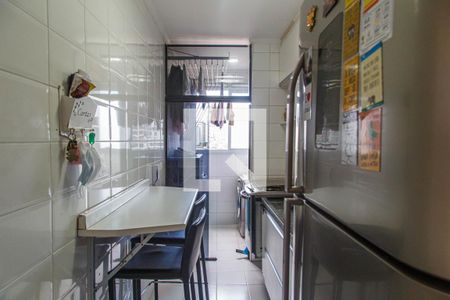 Apartamento à venda com 55m², 2 quartos e 1 vaga Apartamento à venda com 55m², 2 quartos e 1 vagaCozinha