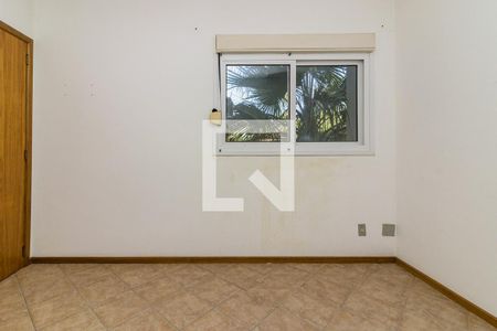 Dormitório2 de apartamento à venda com 3 quartos, 69m² em Ipanema, Porto Alegre