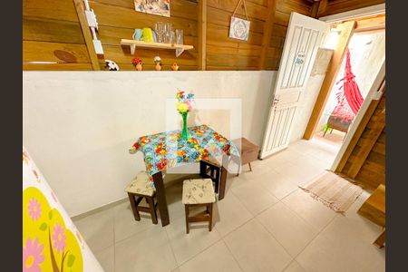Studio de kitnet/studio para alugar com 1 quarto, 20m² em São João do Rio Vermelho, Florianópolis