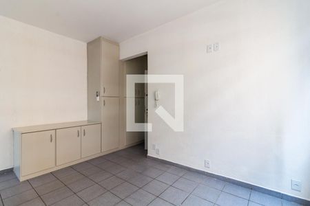Sala de apartamento para alugar com 1 quarto, 45m² em Jardim Paulistano, São Paulo