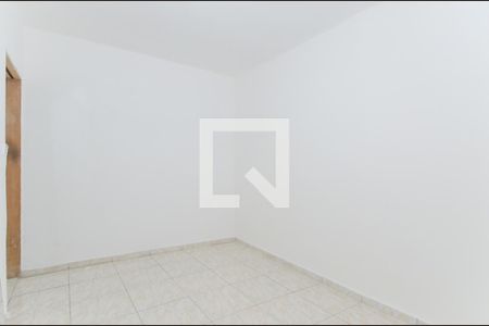 Quarto de casa para alugar com 1 quarto, 50m² em Vila Moreira, Guarulhos