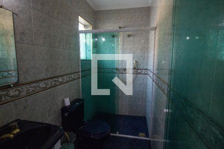 Casa para alugar com 573m², 4 quartos e 7 vagas Casa para alugar com 573m², 4 quartos e 7 vagasBanheiro da Suíte 2