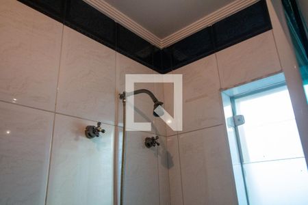 Casa para alugar com 573m², 4 quartos e 7 vagas Casa para alugar com 573m², 4 quartos e 7 vagasBanheiro da Suíte 3