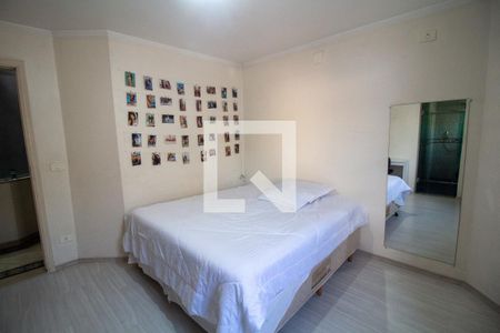 Casa para alugar com 573m², 4 quartos e 7 vagas Casa para alugar com 573m², 4 quartos e 7 vagasQuarto 2 - Suíte