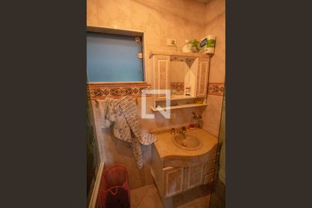 Casa para alugar com 573m², 4 quartos e 7 vagas Casa para alugar com 573m², 4 quartos e 7 vagasBanheiro da Suíte 4