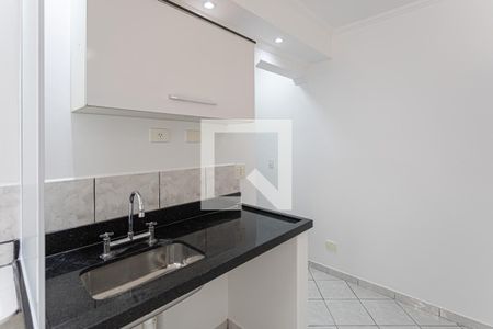Cozinha de kitnet/studio para alugar com 1 quarto, 22m² em Mutinga, Osasco