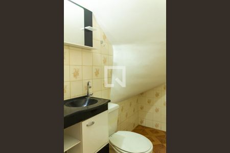 Lavabo de casa para alugar com 2 quartos, 68m² em Capela do Socorro, São Paulo