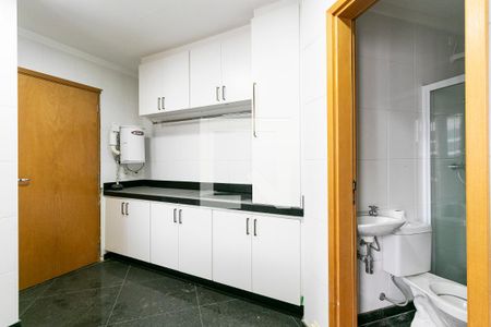 Apartamento à venda com 206m², 4 quartos e 4 vagasÁrea de Serviço
