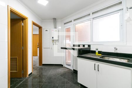 Apartamento à venda com 206m², 4 quartos e 4 vagasÁrea de Serviço