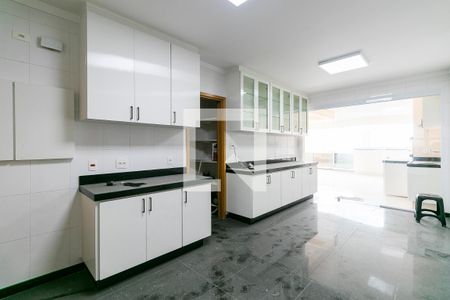 Apartamento à venda com 206m², 4 quartos e 4 vagasCozinha