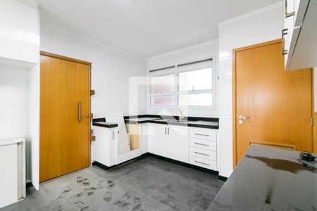 Apartamento à venda com 206m², 4 quartos e 4 vagasCozinha