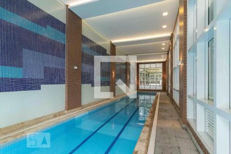 Apartamento à venda com 206m², 4 quartos e 4 vagasÁrea comum - Piscina Aquecida