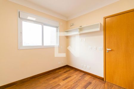 Apartamento à venda com 206m², 4 quartos e 4 vagasQuarto 4
