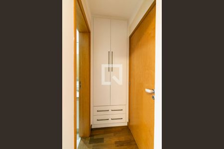 Apartamento à venda com 206m², 4 quartos e 4 vagasSuíte 2