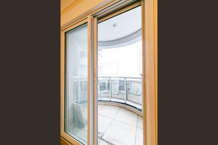 Apartamento à venda com 206m², 4 quartos e 4 vagasSuíte 1 - Varanda