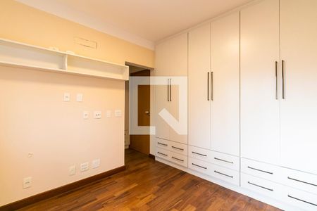 Apartamento à venda com 206m², 4 quartos e 4 vagasSuíte 2