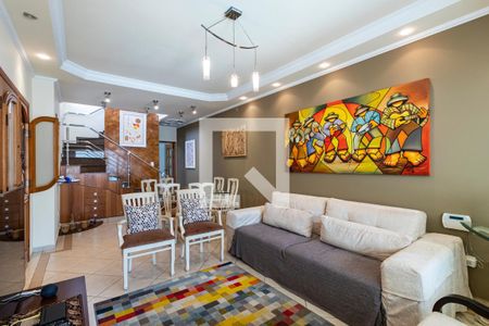 1o. Andar - Sala de casa à venda com 3 quartos, 230m² em Vila Brasilina, São Paulo