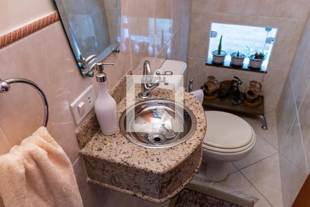 1o. Andar - Lavabo de casa à venda com 3 quartos, 230m² em Vila Brasilina, São Paulo