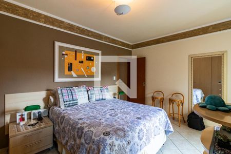 Casa à venda com 230m², 3 quartos e 4 vagas2o. Andar - Suíte 3