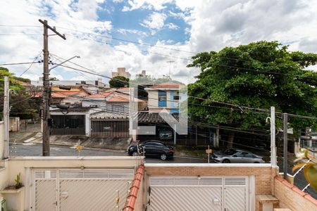 Casa à venda com 230m², 3 quartos e 4 vagas2o. Andar - Vista